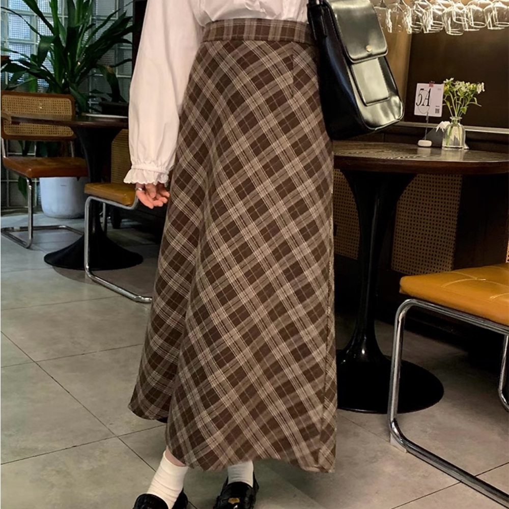 NWOT Skirts
